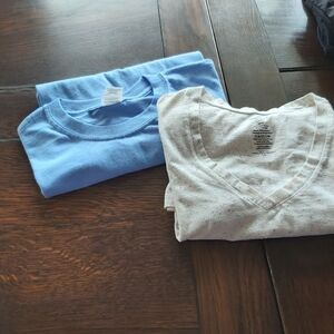 *LOT*2 NEW* MISC  T-shirt/Gildan/ George....B1?